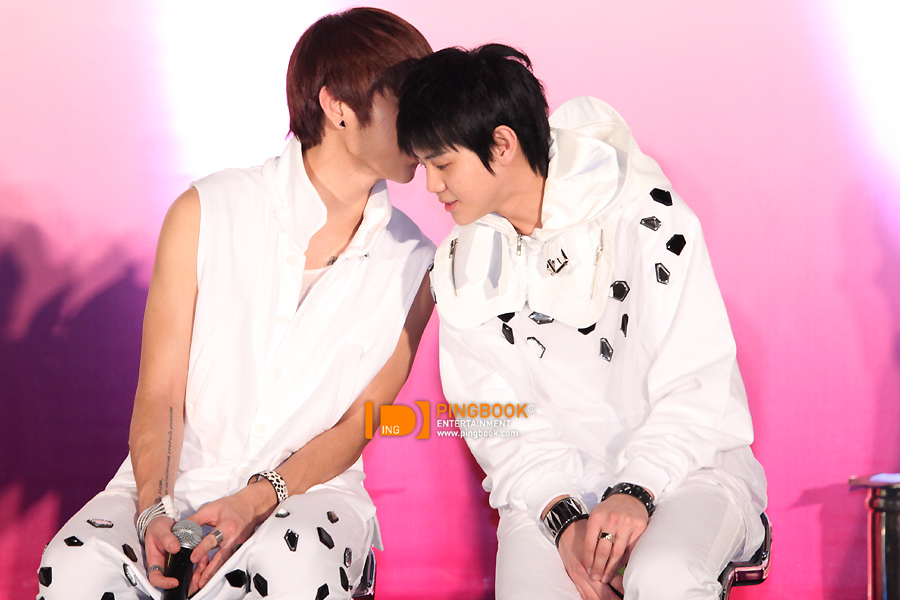 junseob_101112_thailand_mnetultimatelive